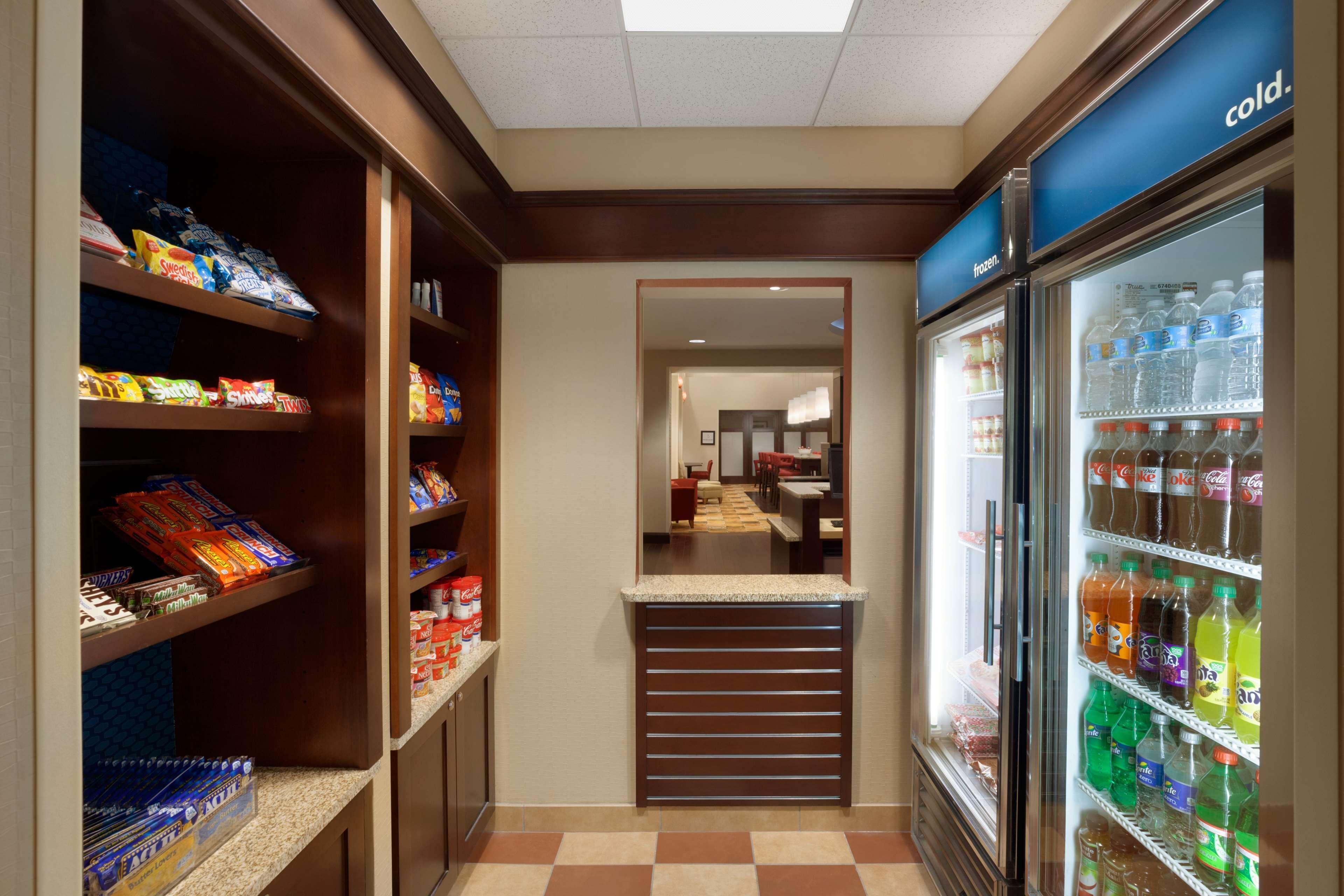 Hampton Inn & Suites East Hartford