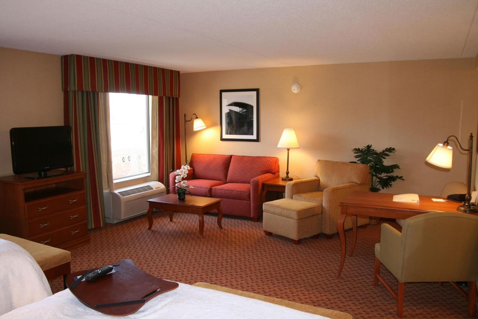 Hampton Inn & Suites East Hartford