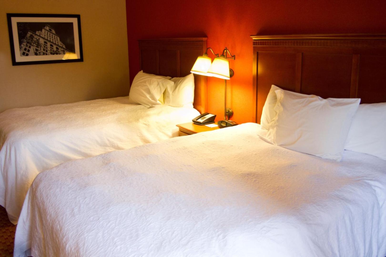 Hampton Inn & Suites East Hartford
