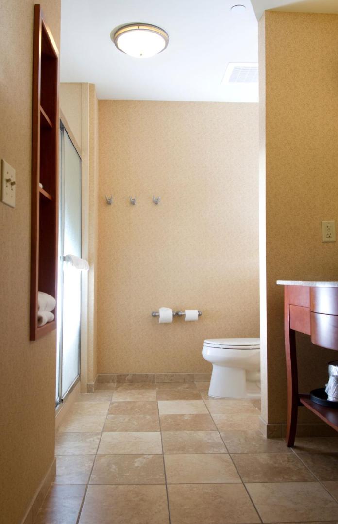 Hampton Inn & Suites East Hartford