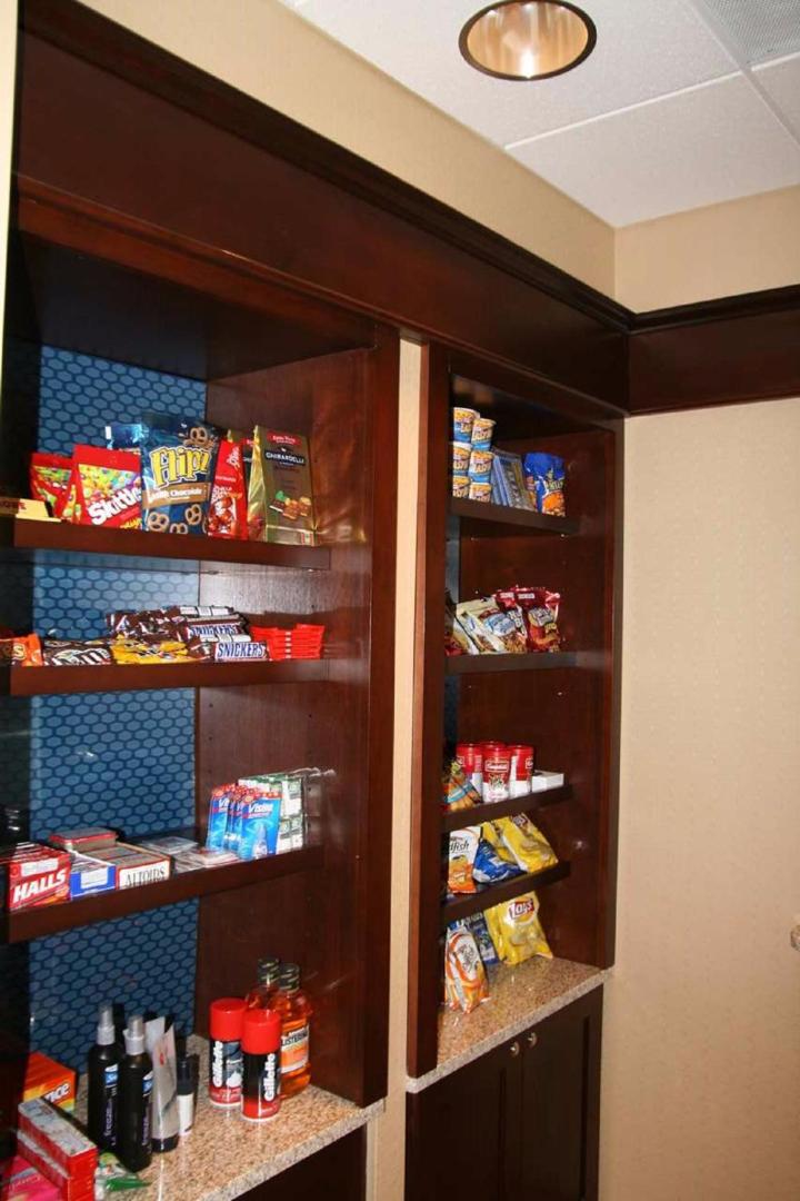 Hampton Inn & Suites East Hartford