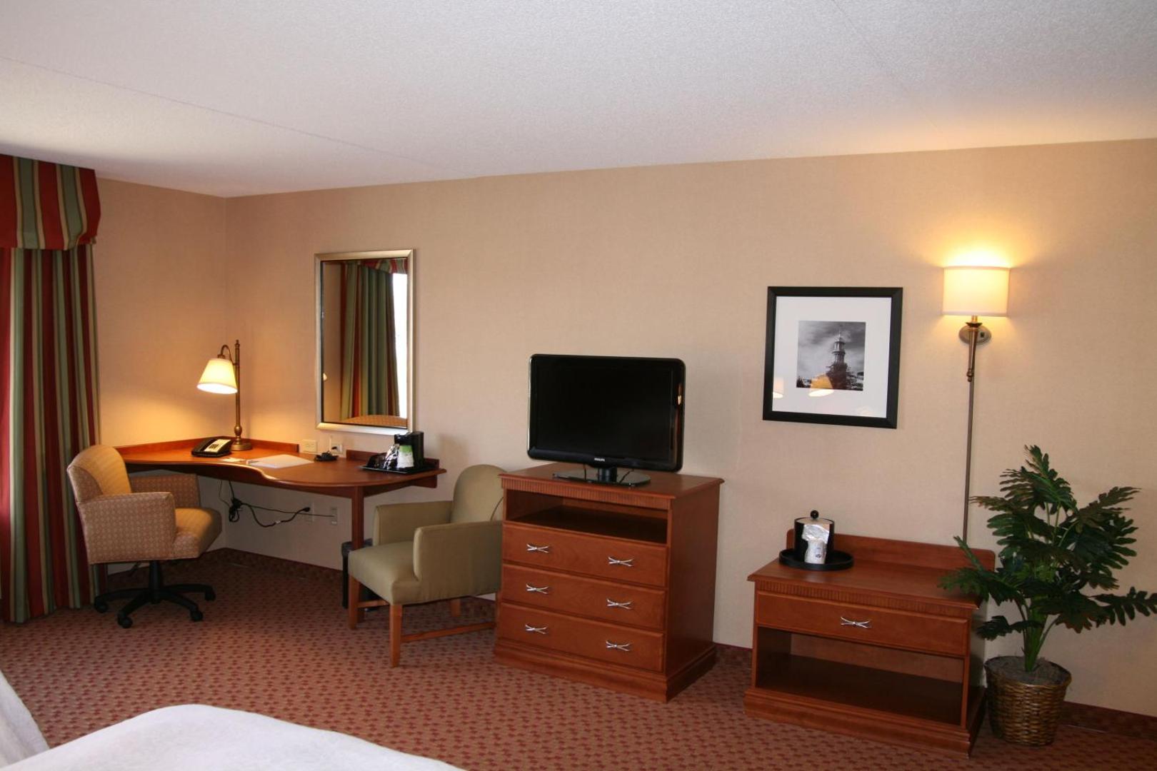 Hampton Inn & Suites East Hartford
