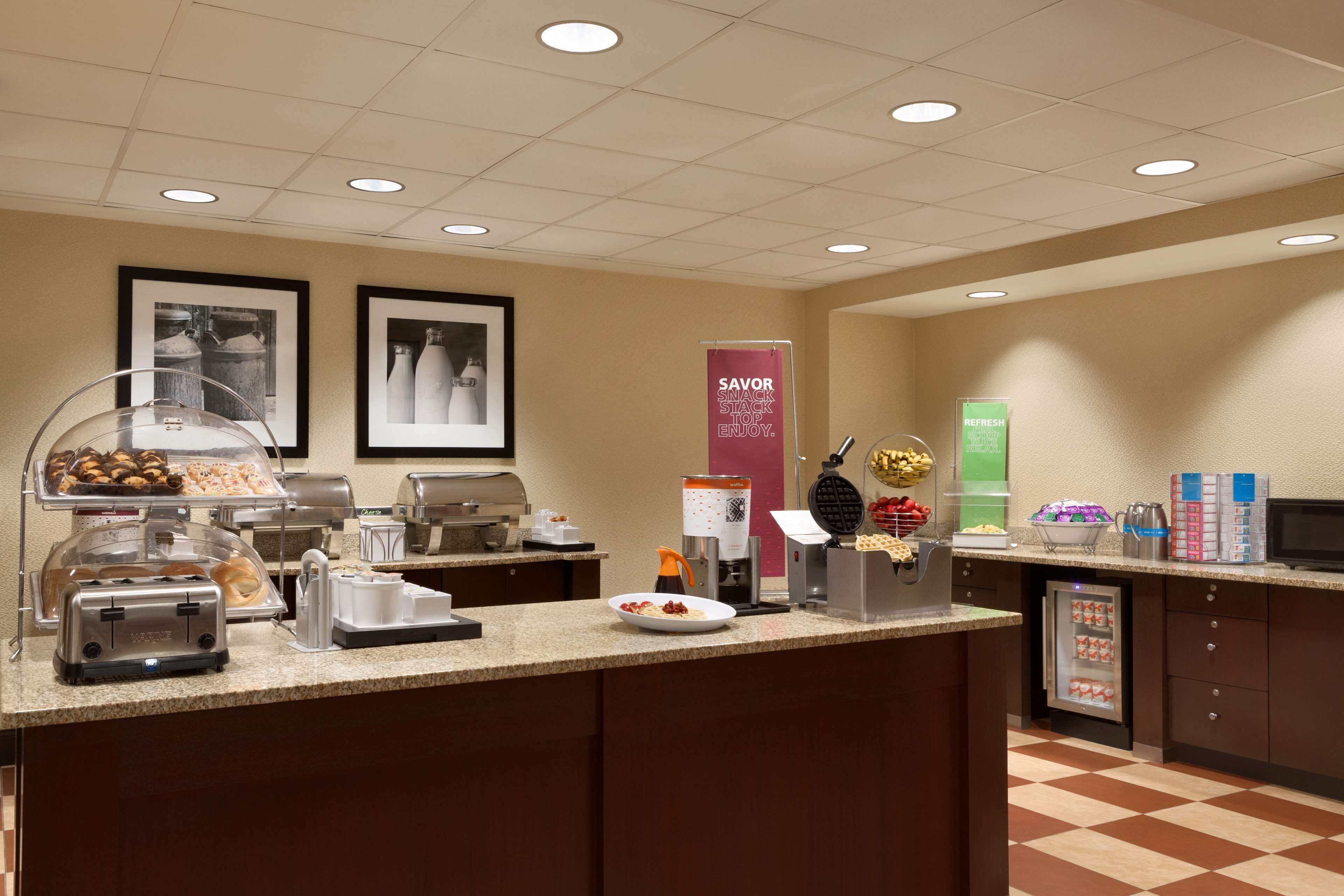 Hampton Inn & Suites East Hartford