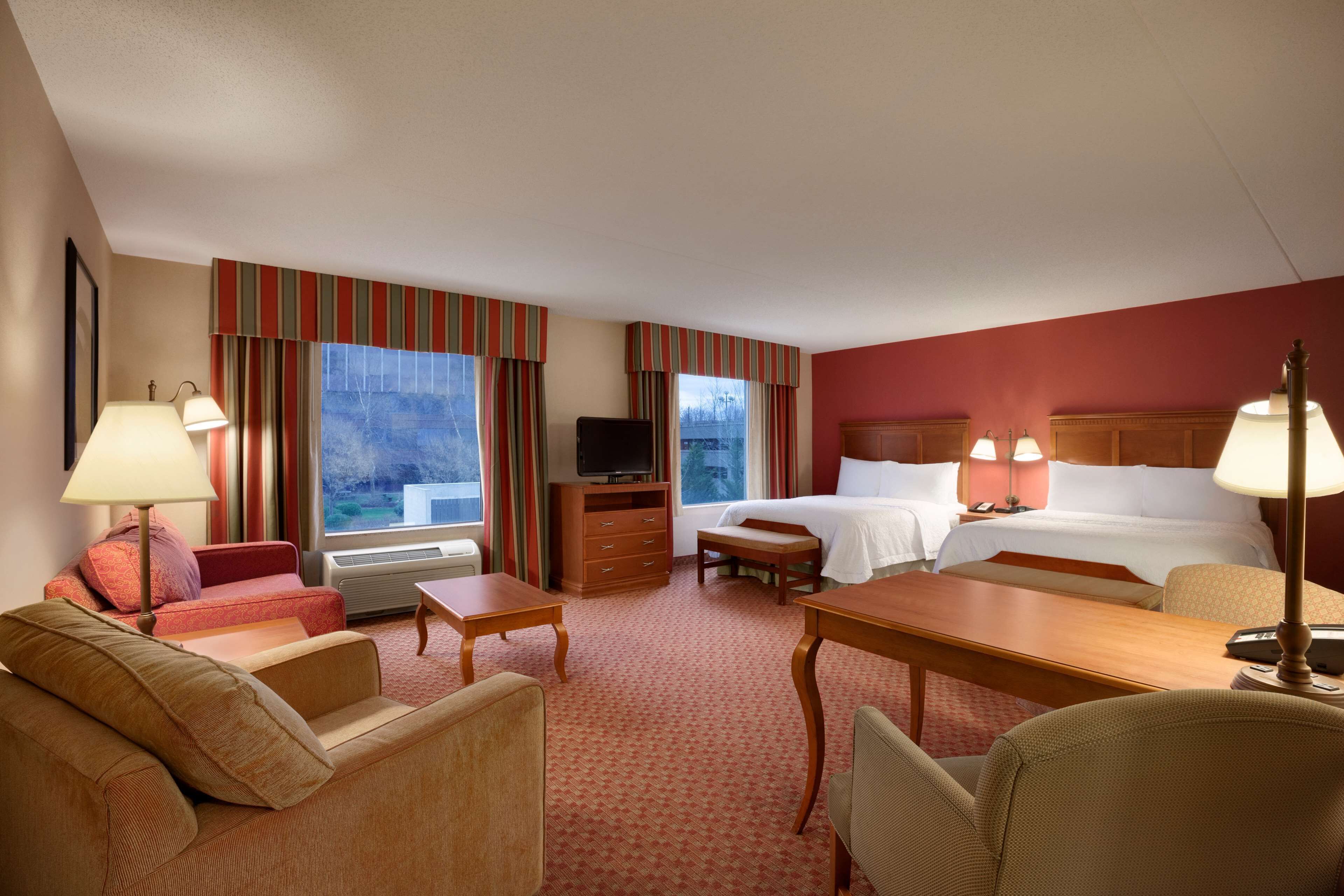 Hampton Inn & Suites East Hartford