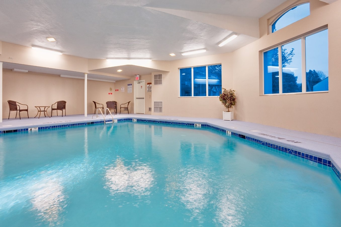 Baymont by Wyndham East Windsor Bradley Airport