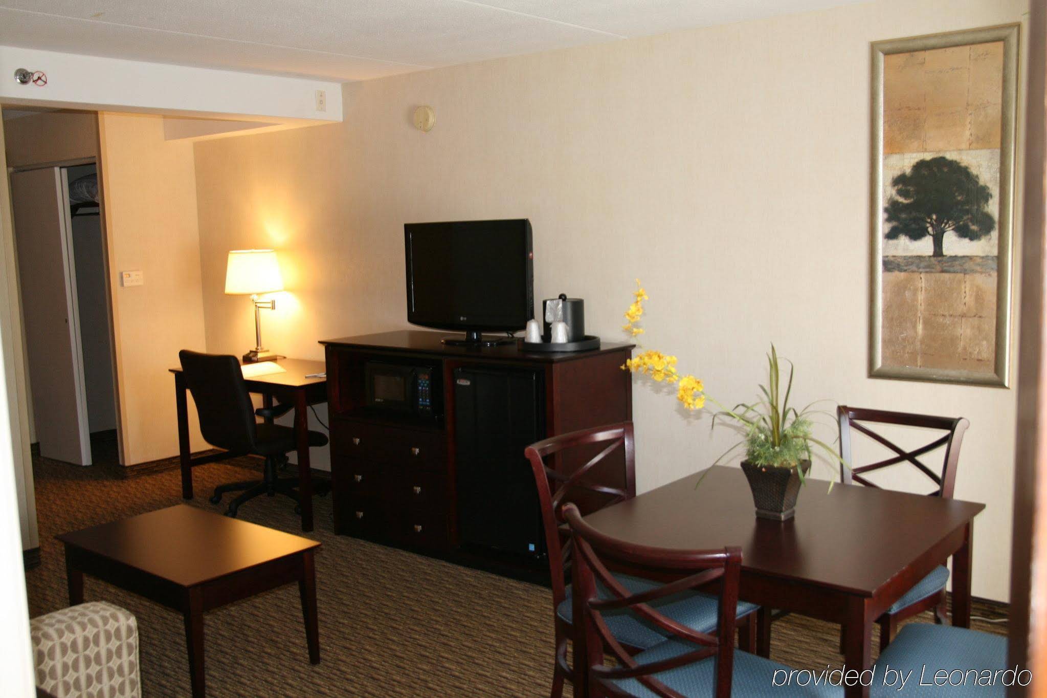 Fairfield Inn & Suites by Marriott Springfield Enfield