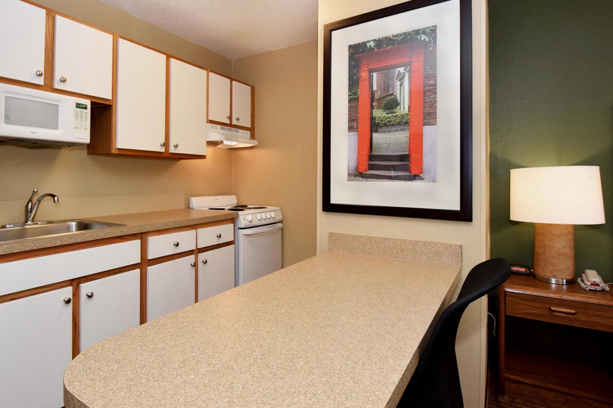 Extended Stay America Hartford Farmington