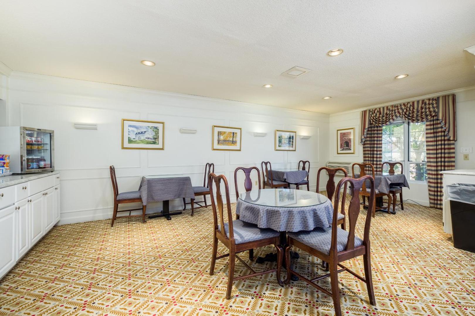 The Farmington Inn