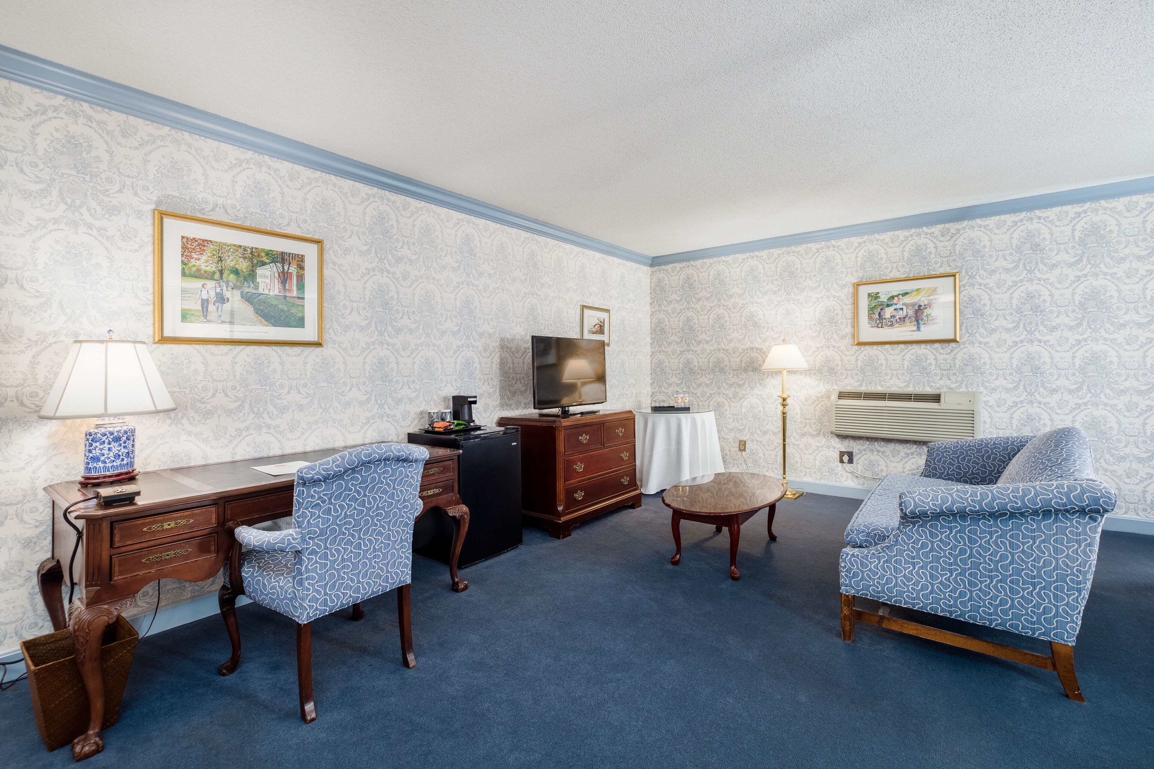 The Farmington Inn