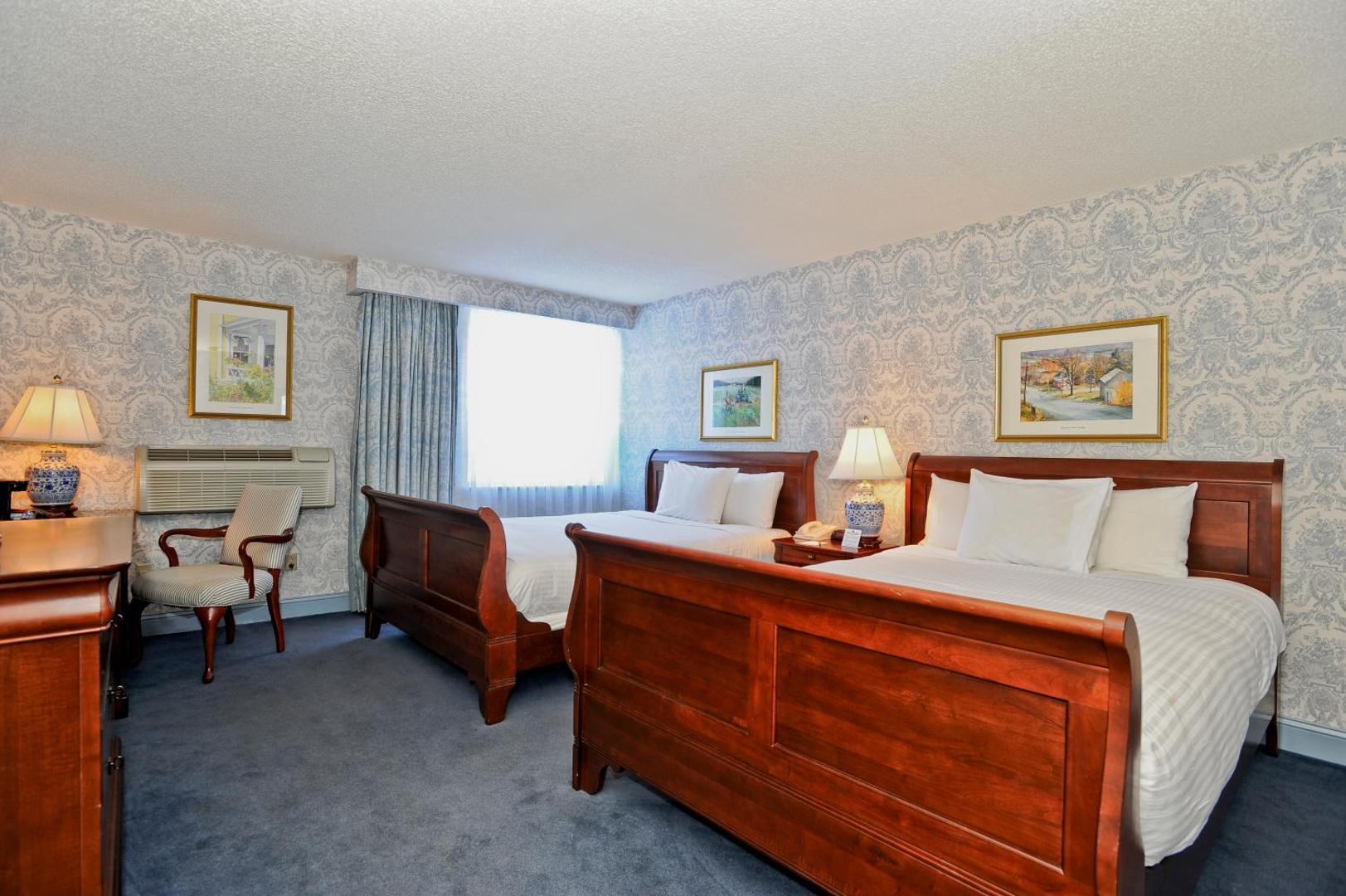 The Farmington Inn