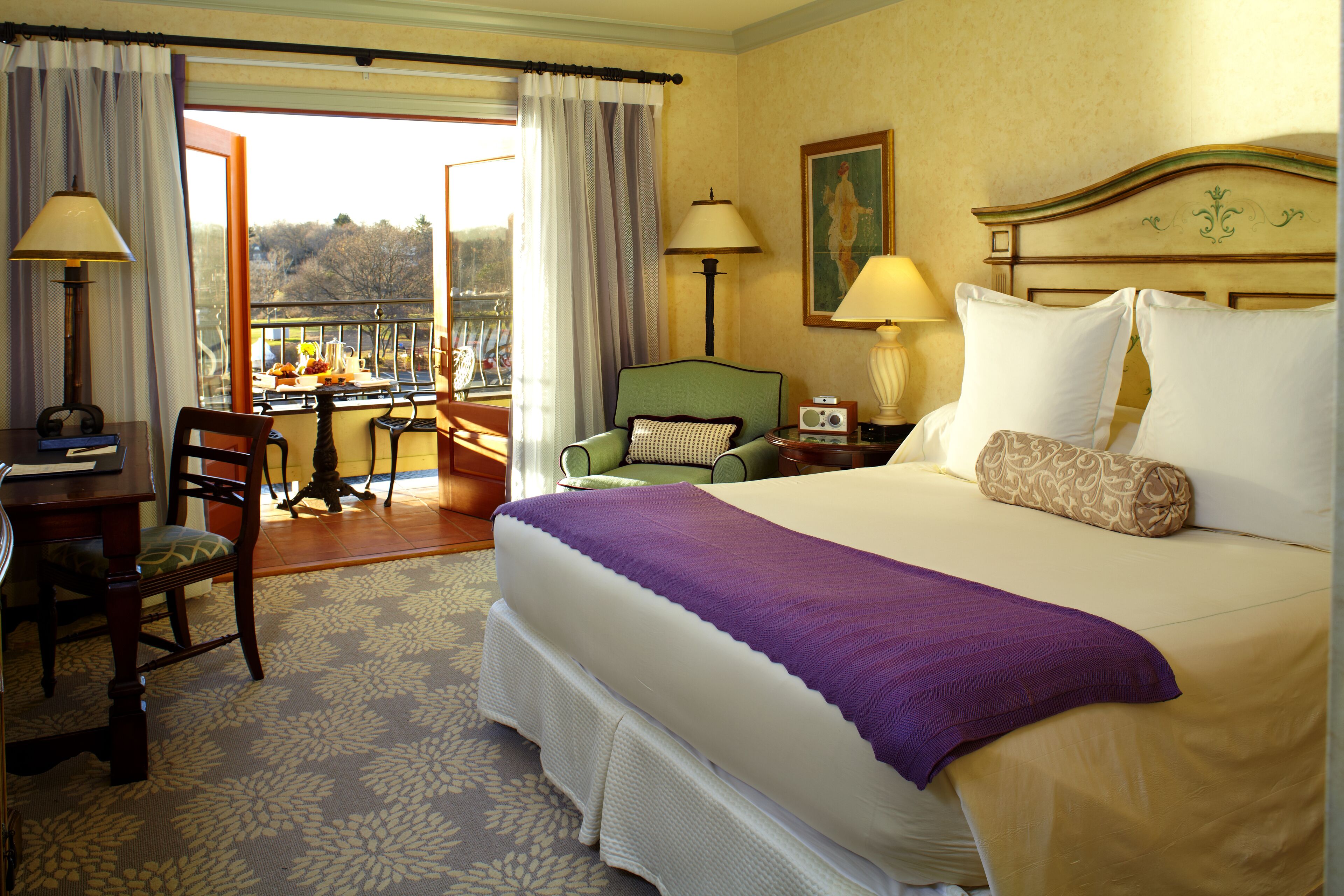 Delamar Greenwich Harbor