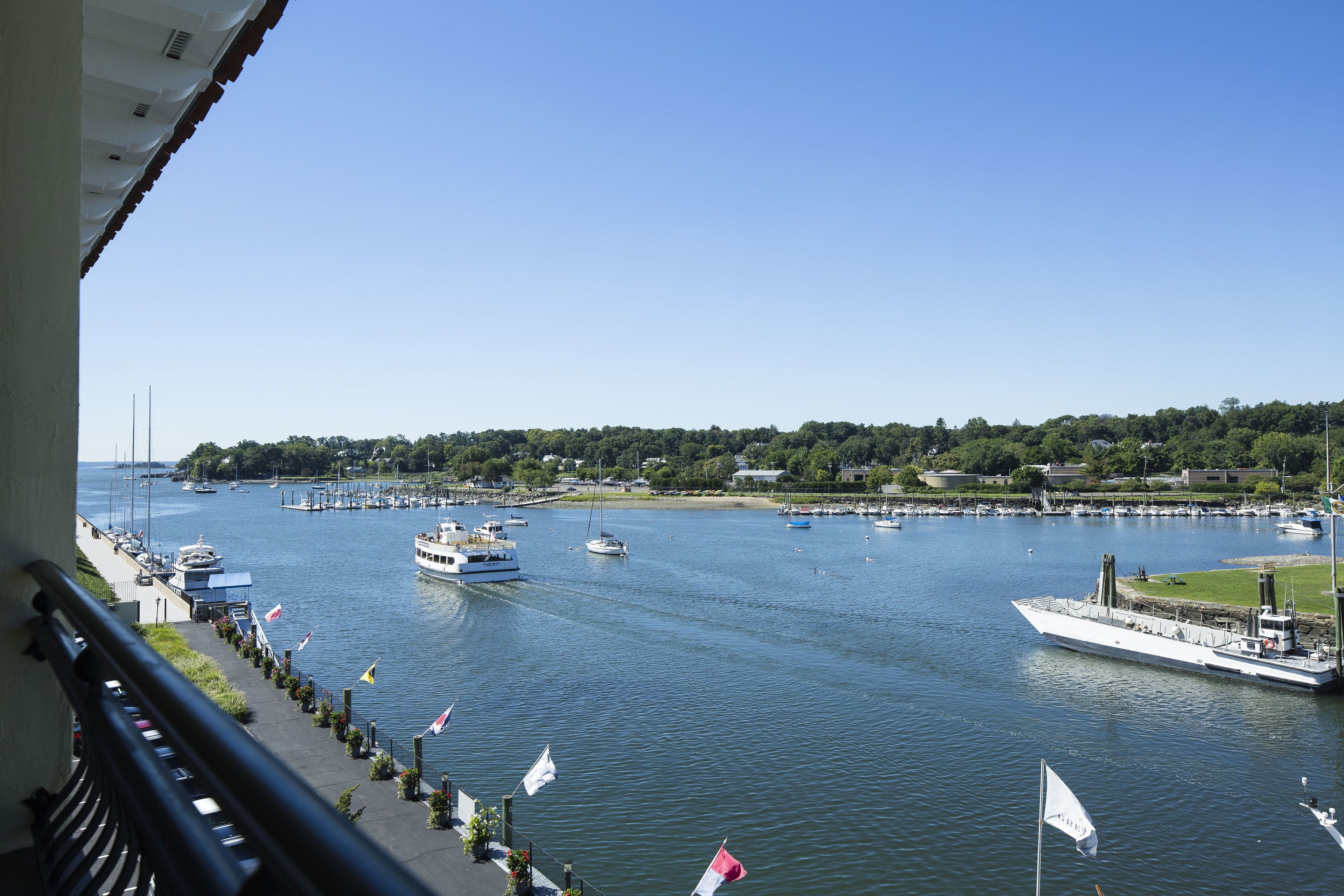Delamar Greenwich Harbor