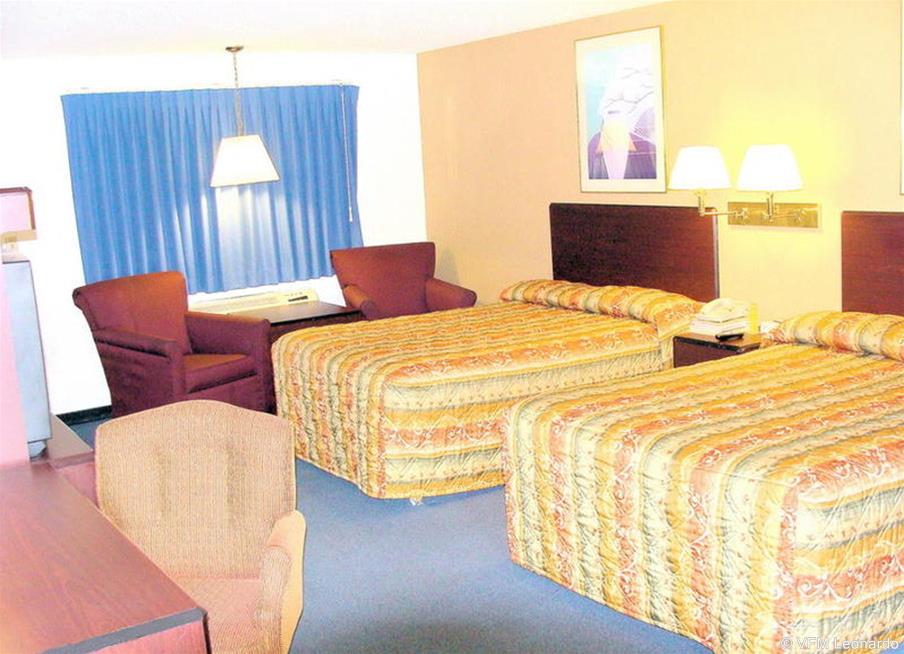 Flagship Inn & Suites