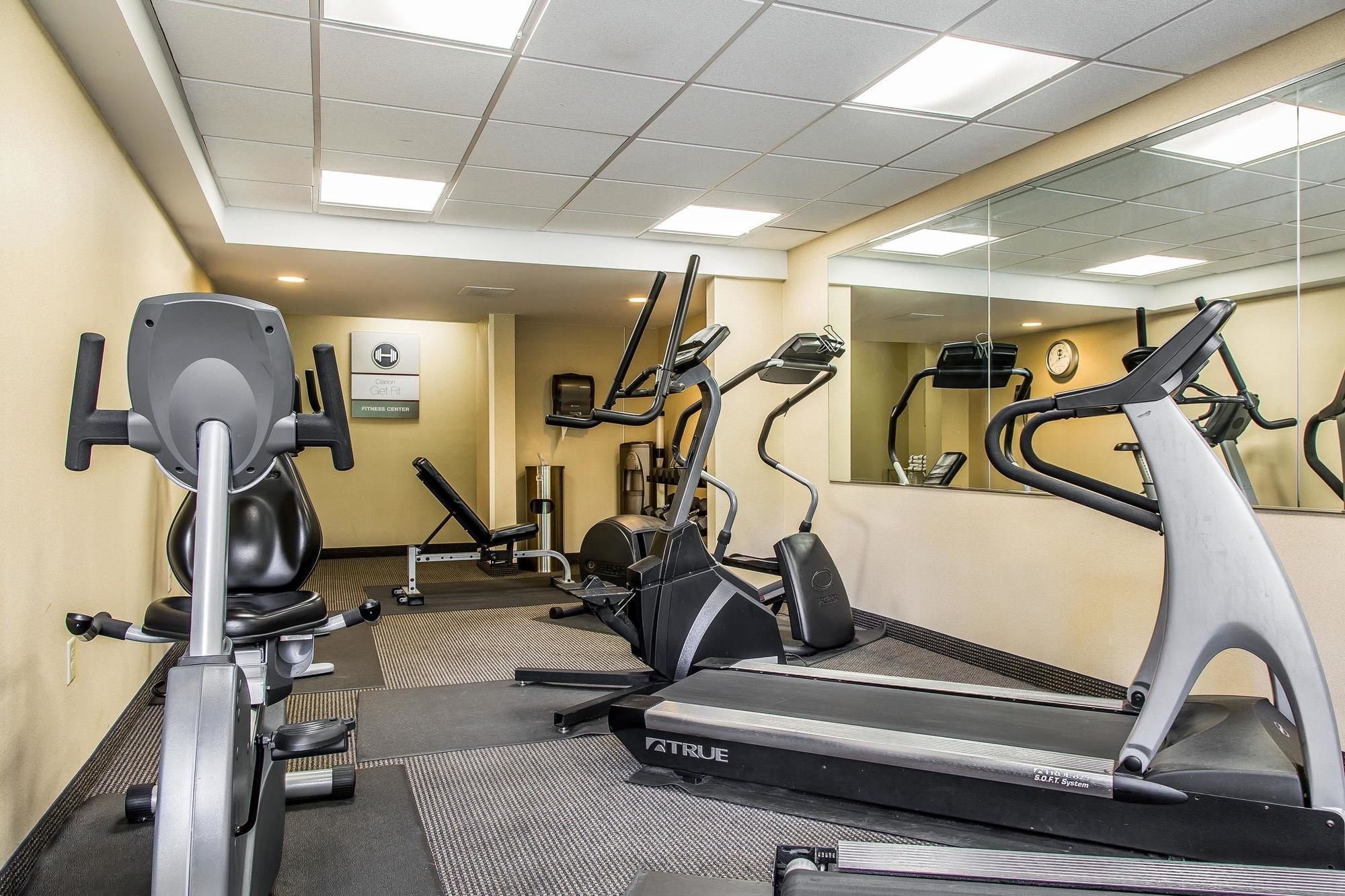 Clarion Hotel & Suites Hamden-New Haven