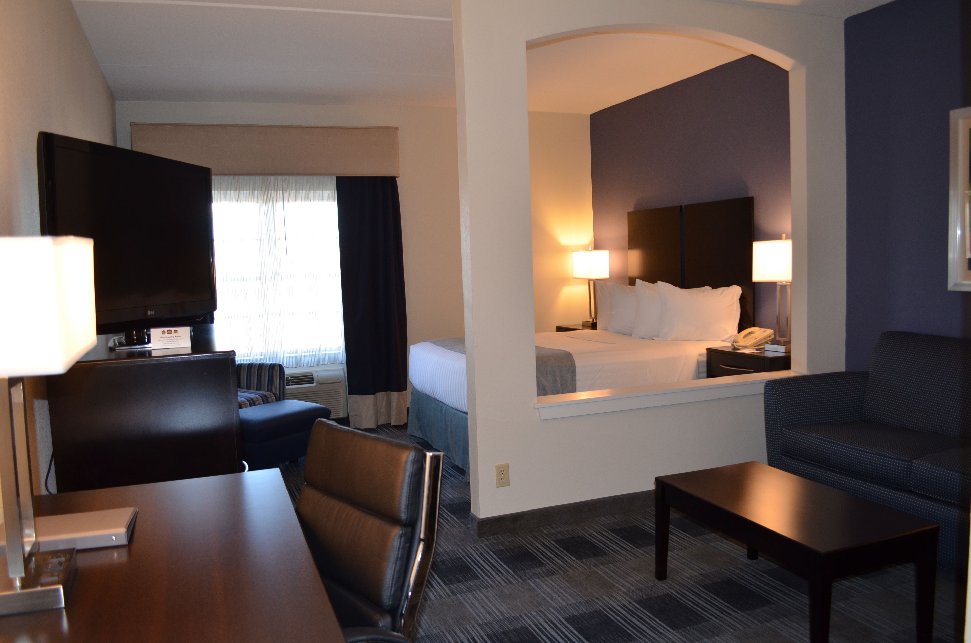 Best Western Hartford Hotel & Suites
