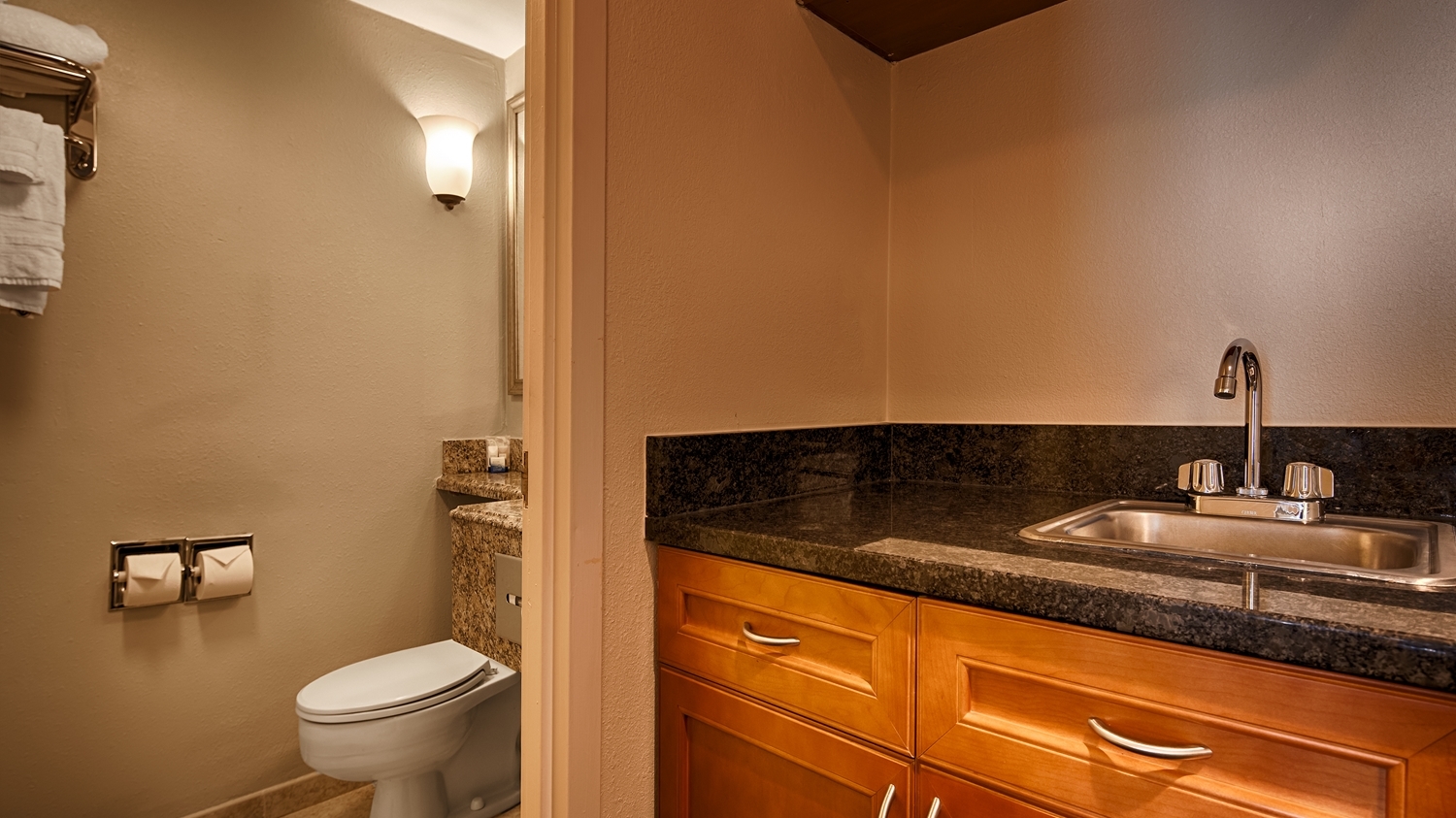 Best Western Hartford Hotel & Suites