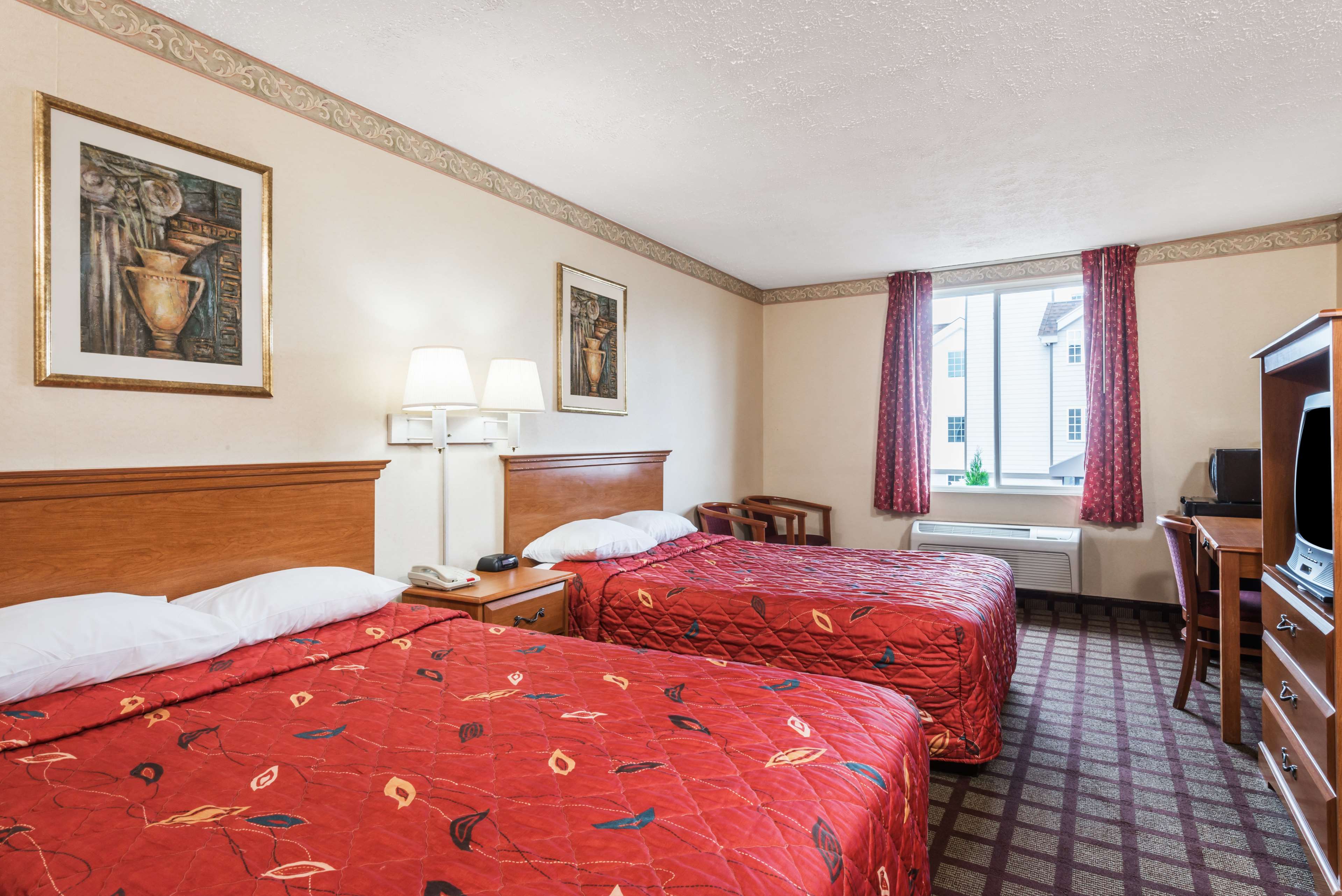 Days Inn by Wyndham Hartford/Closest Downtown