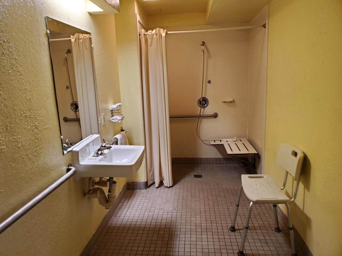 Travel Inn Motel