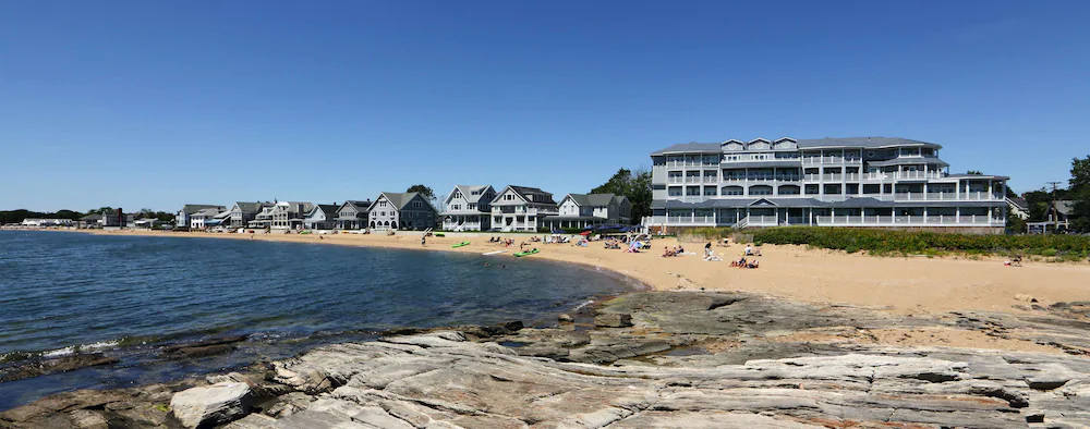 Madison Beach Hotel, Curio Collection by Hilton