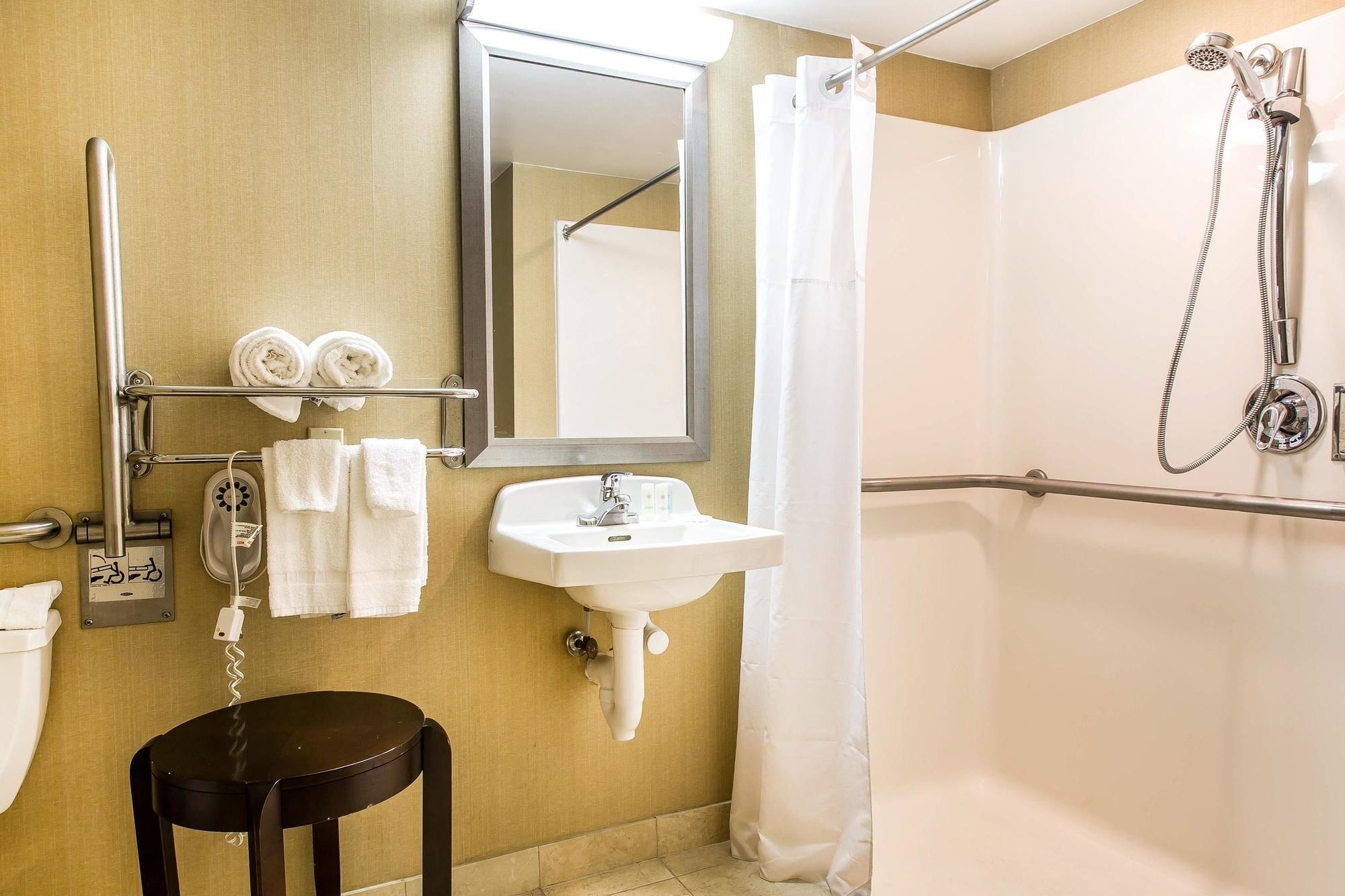 Comfort Inn & Suites Conference Center