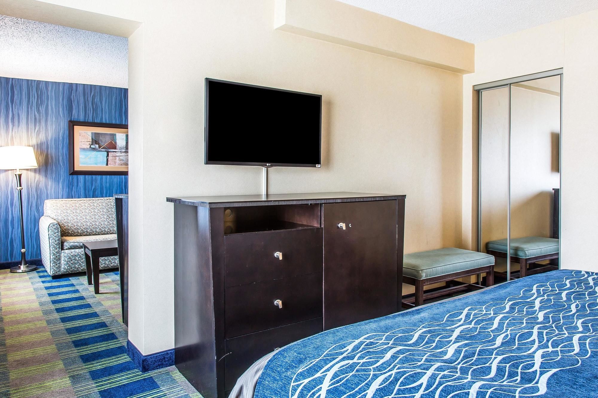 Comfort Inn & Suites Conference Center
