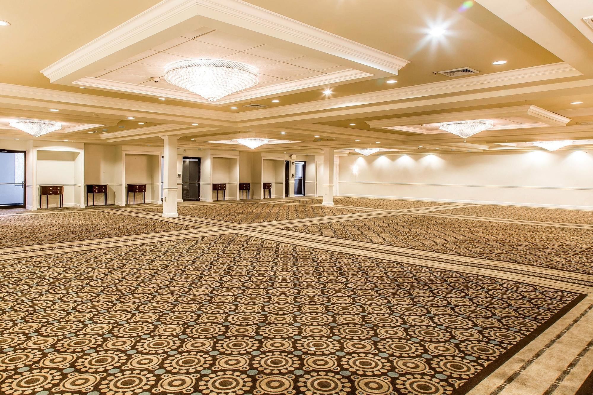 Comfort Inn & Suites Conference Center