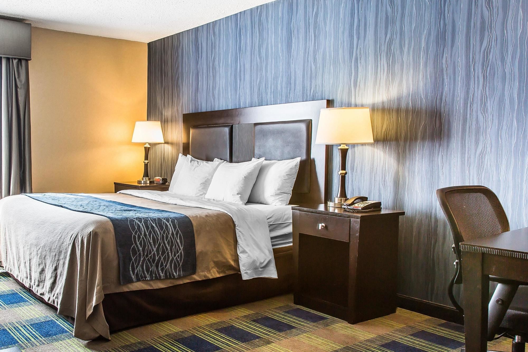 Comfort Inn & Suites Conference Center