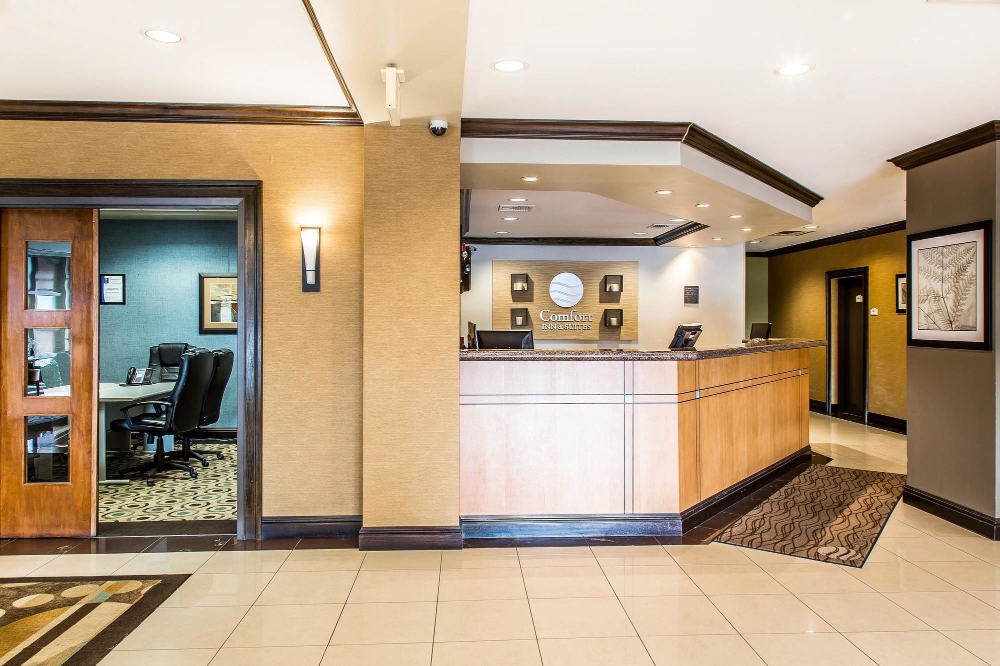 Comfort Inn & Suites Conference Center