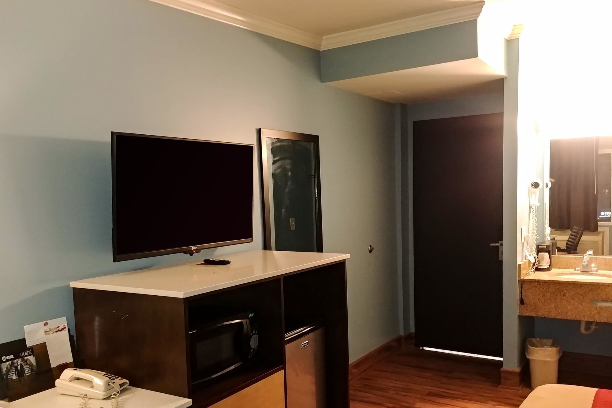 Econo Lodge Milldale - Southington