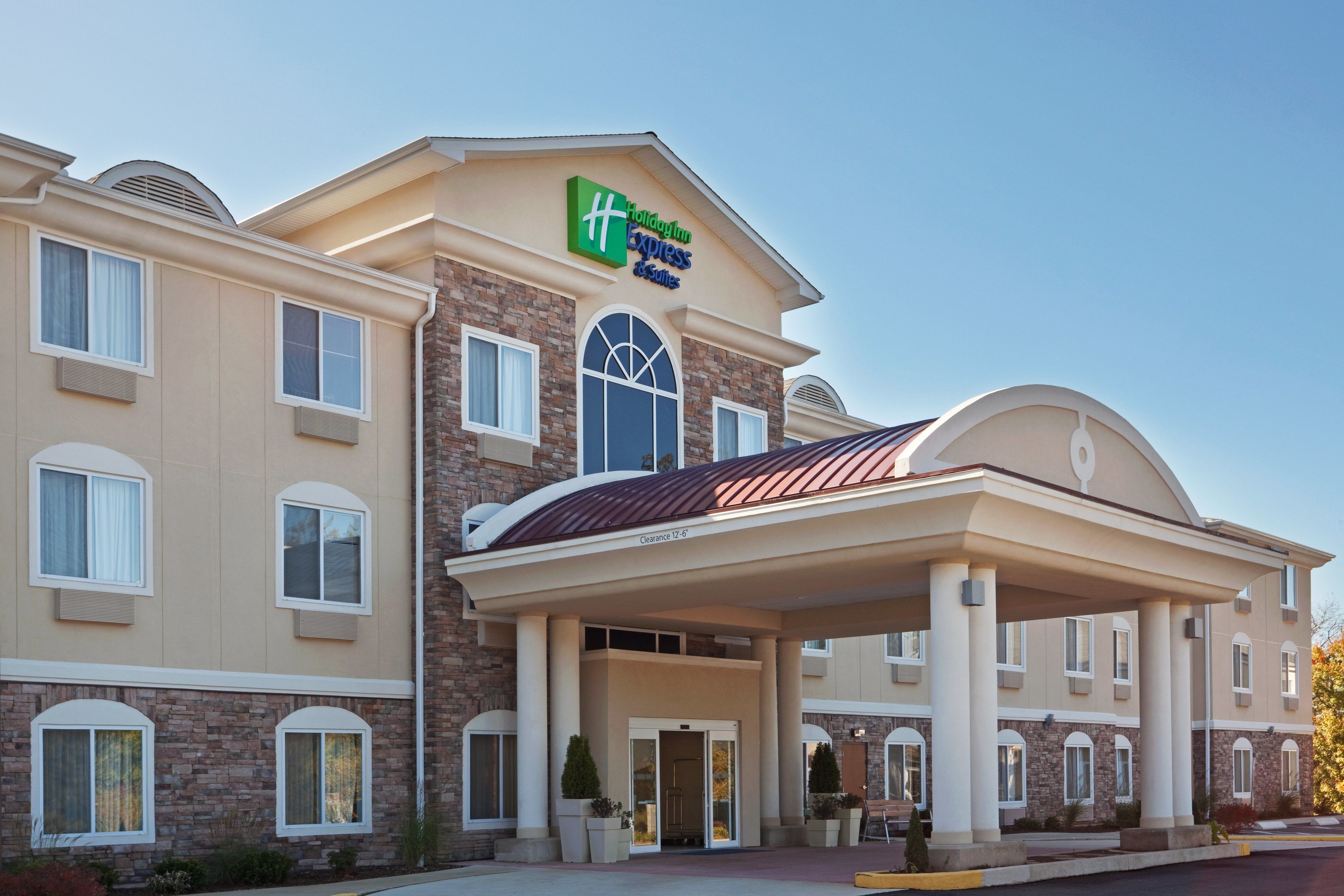 Holiday Inn Express & Suites Meriden