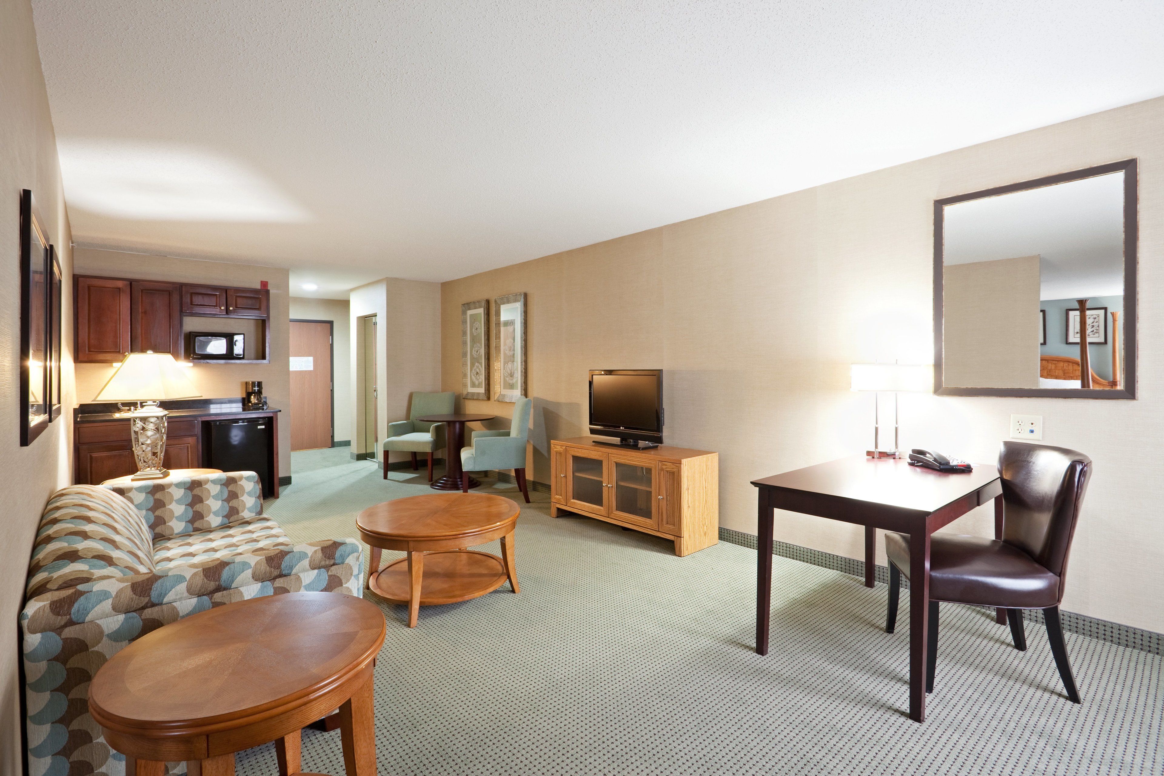 Holiday Inn Express & Suites Meriden