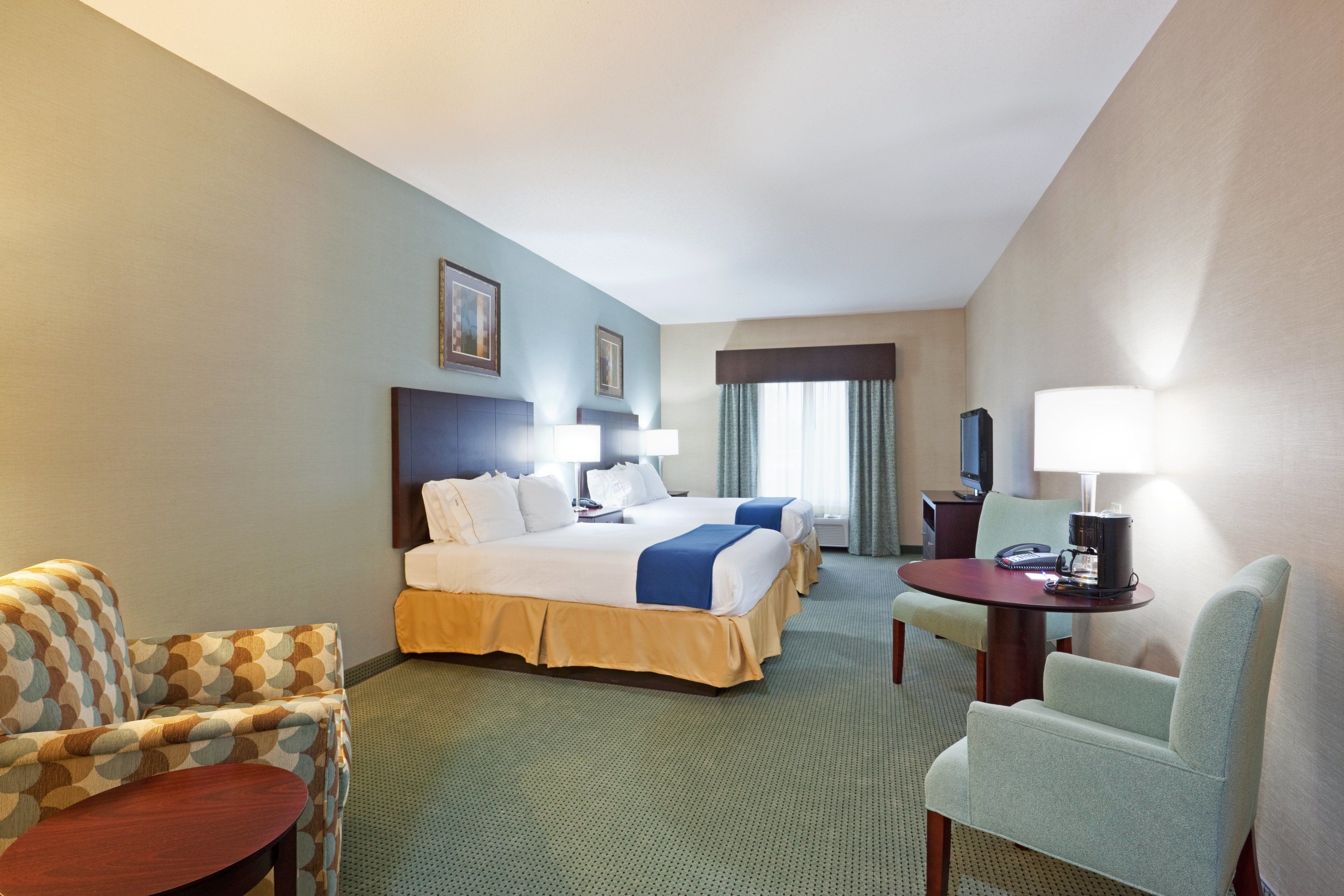 Holiday Inn Express & Suites Meriden