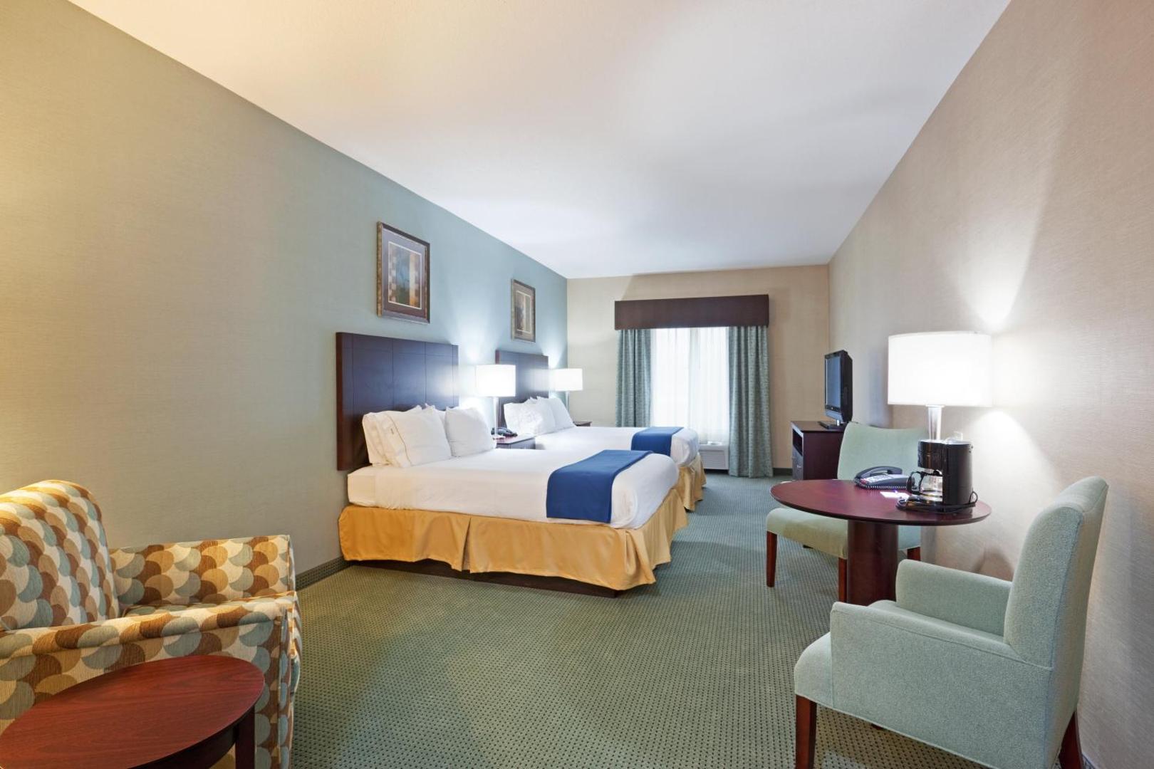 Holiday Inn Express & Suites Meriden