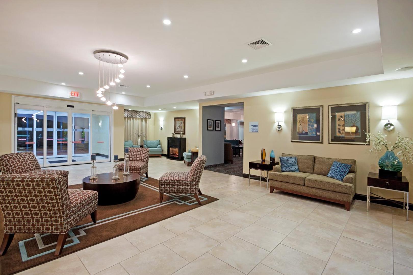 Holiday Inn Express & Suites Meriden