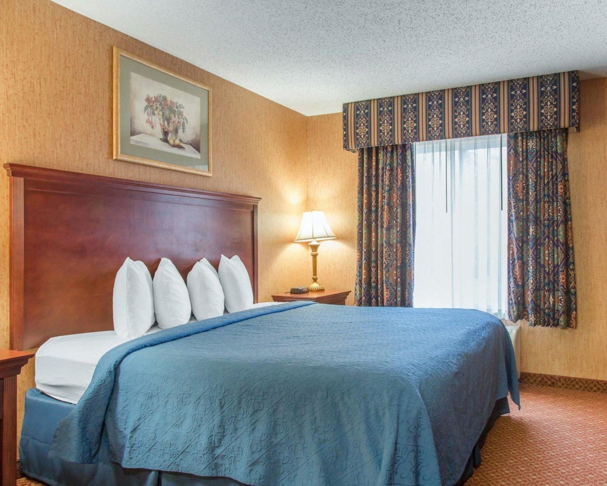Quality Inn & Suites