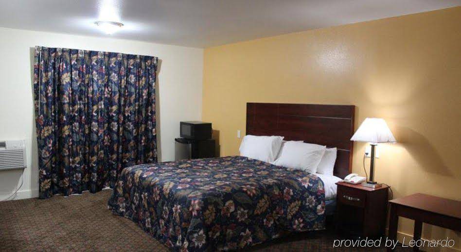 Passport Inn and Suites
