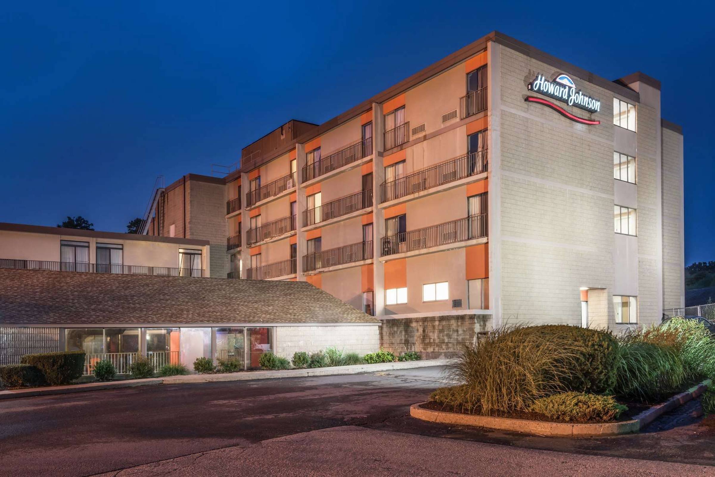 Howard Johnson by Wyndham Milford New Haven