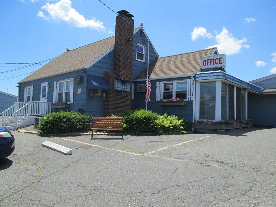 Mayflower Motel