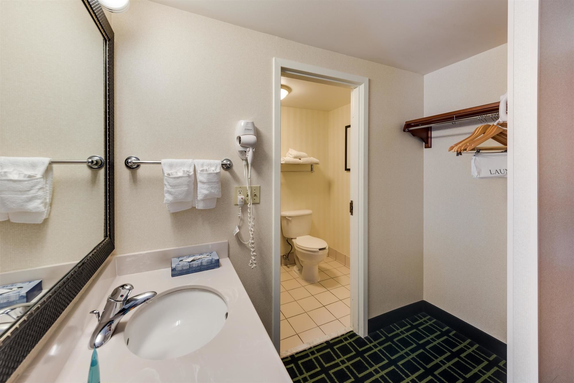 Motel 6 Milford