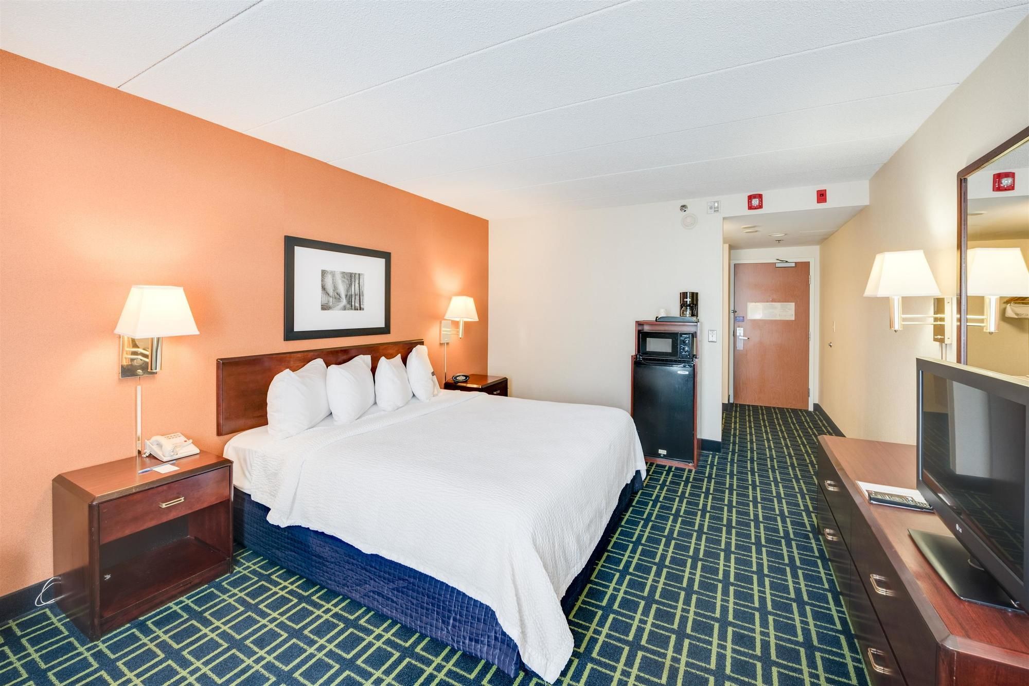 Motel 6 Milford