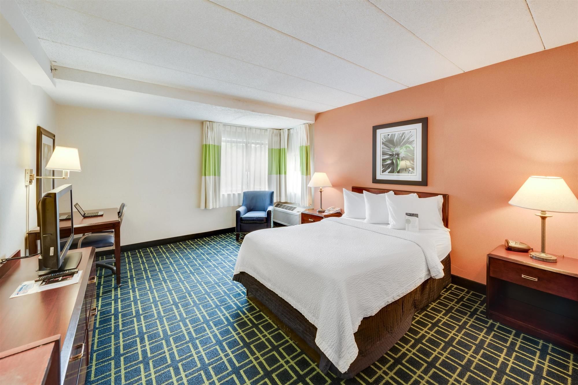 Motel 6 Milford