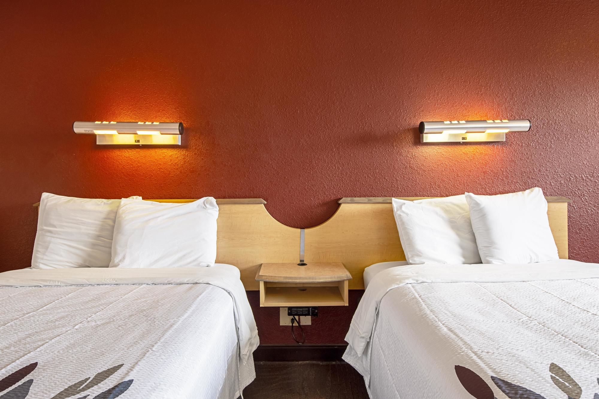 Red Roof Inn Milford