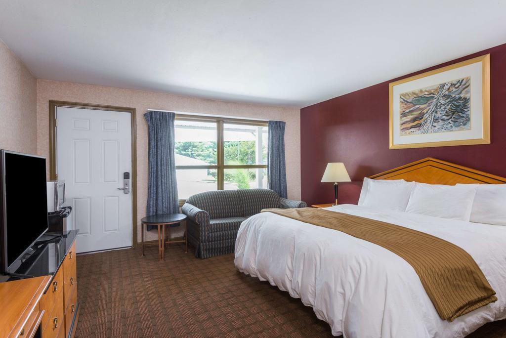 Knights Inn