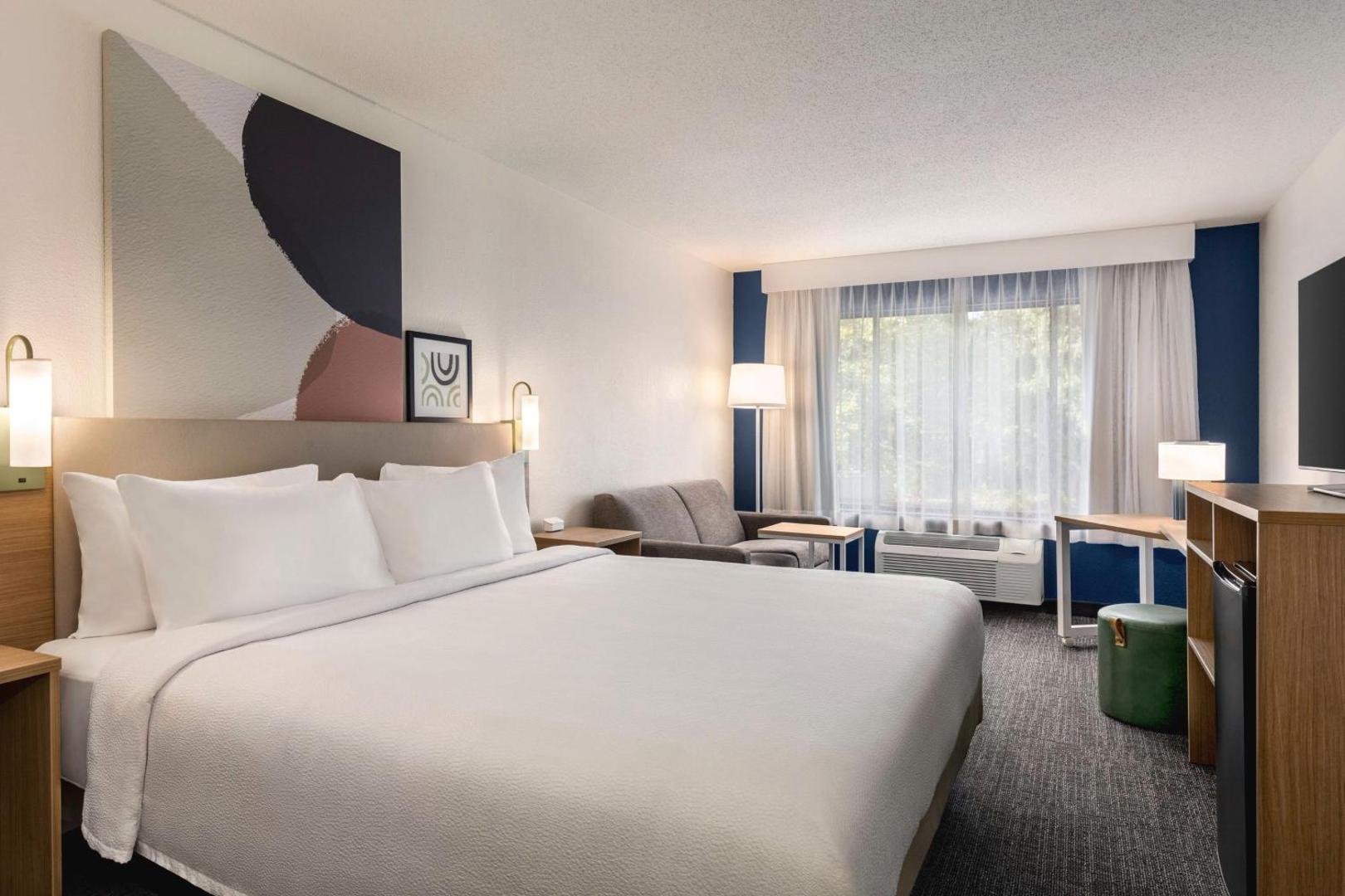 Spark by Hilton Mystic Groton