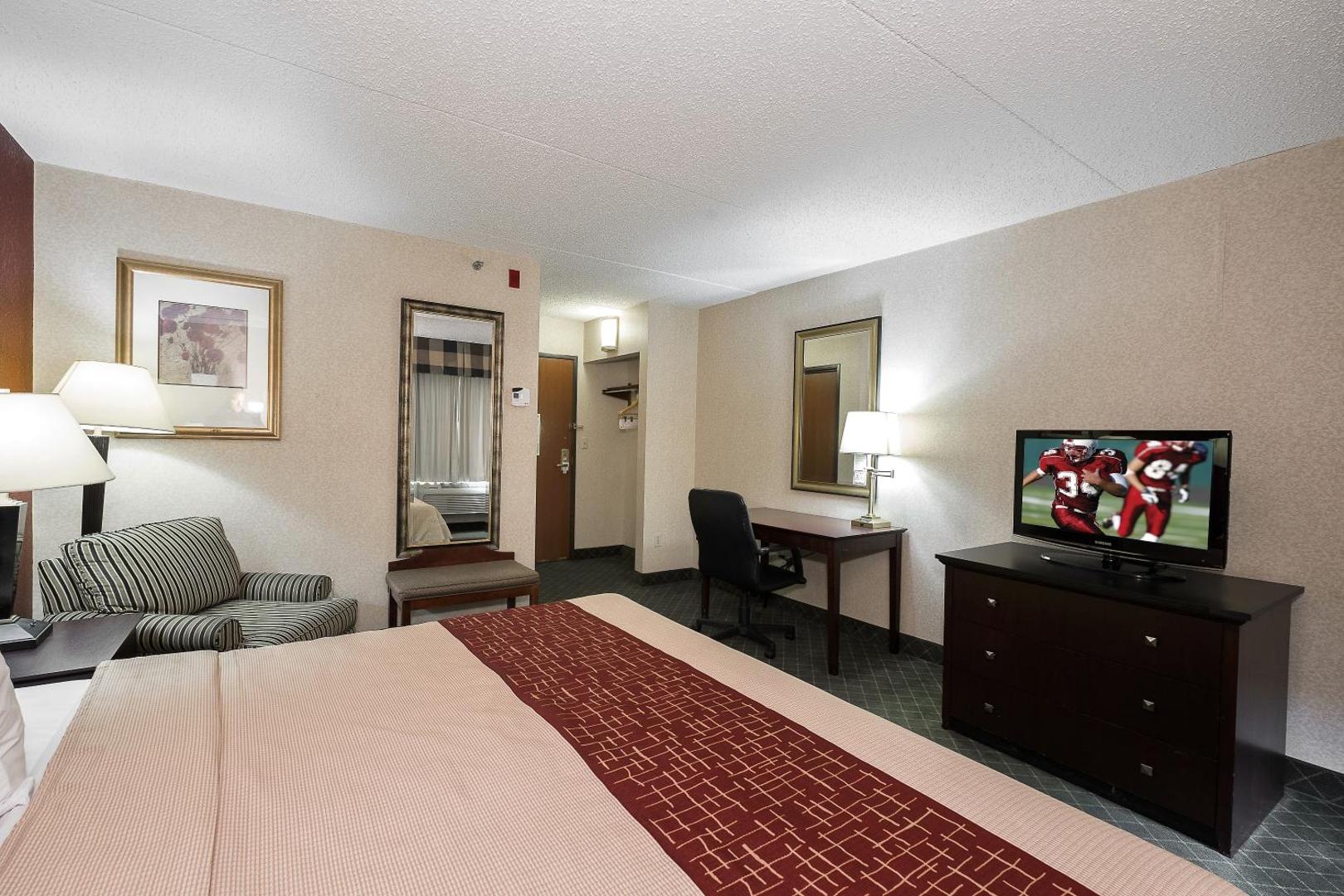 Red Roof Inn Hartford - New Britain