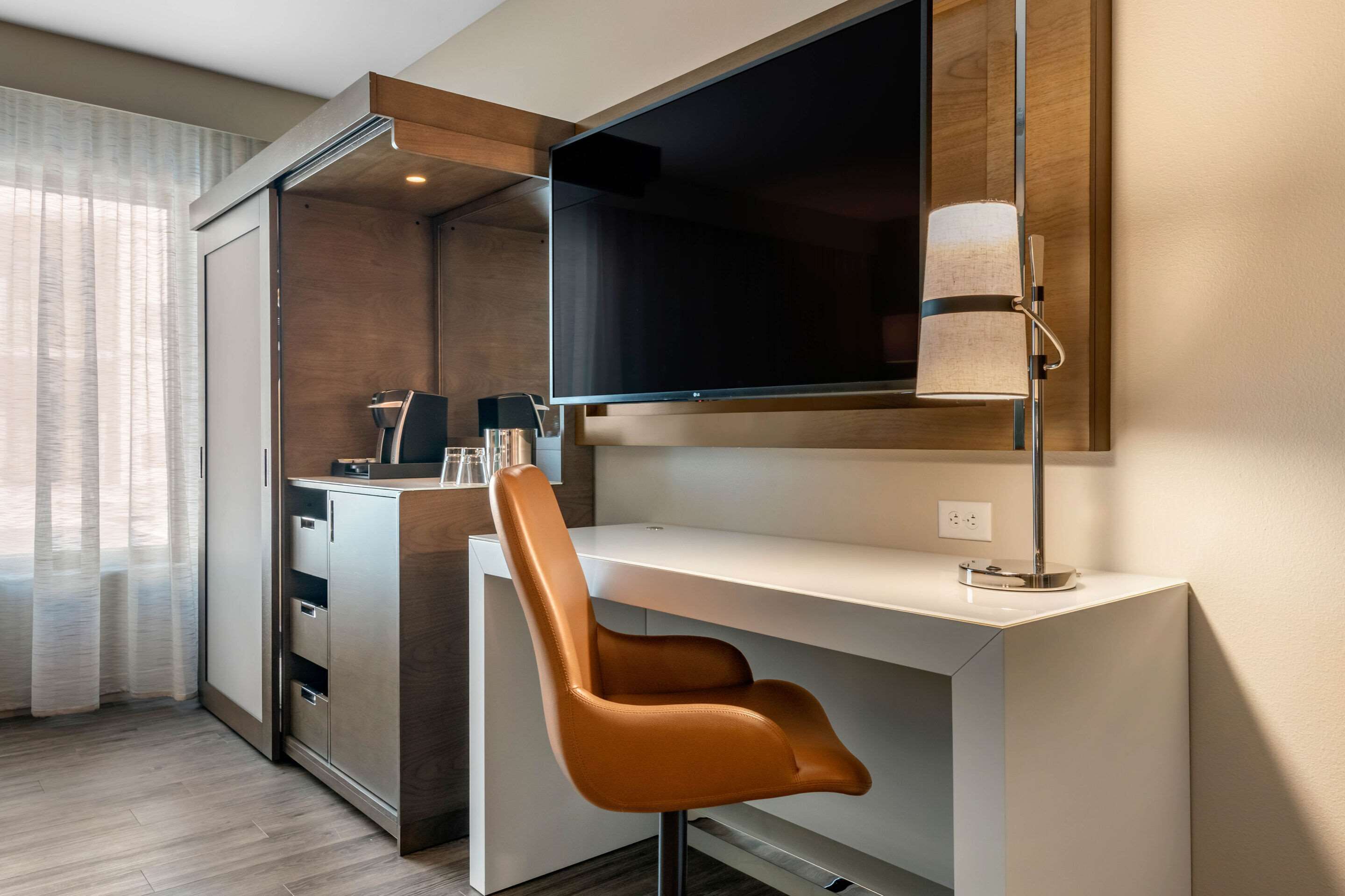 Cambria Hotel New Haven University Area
