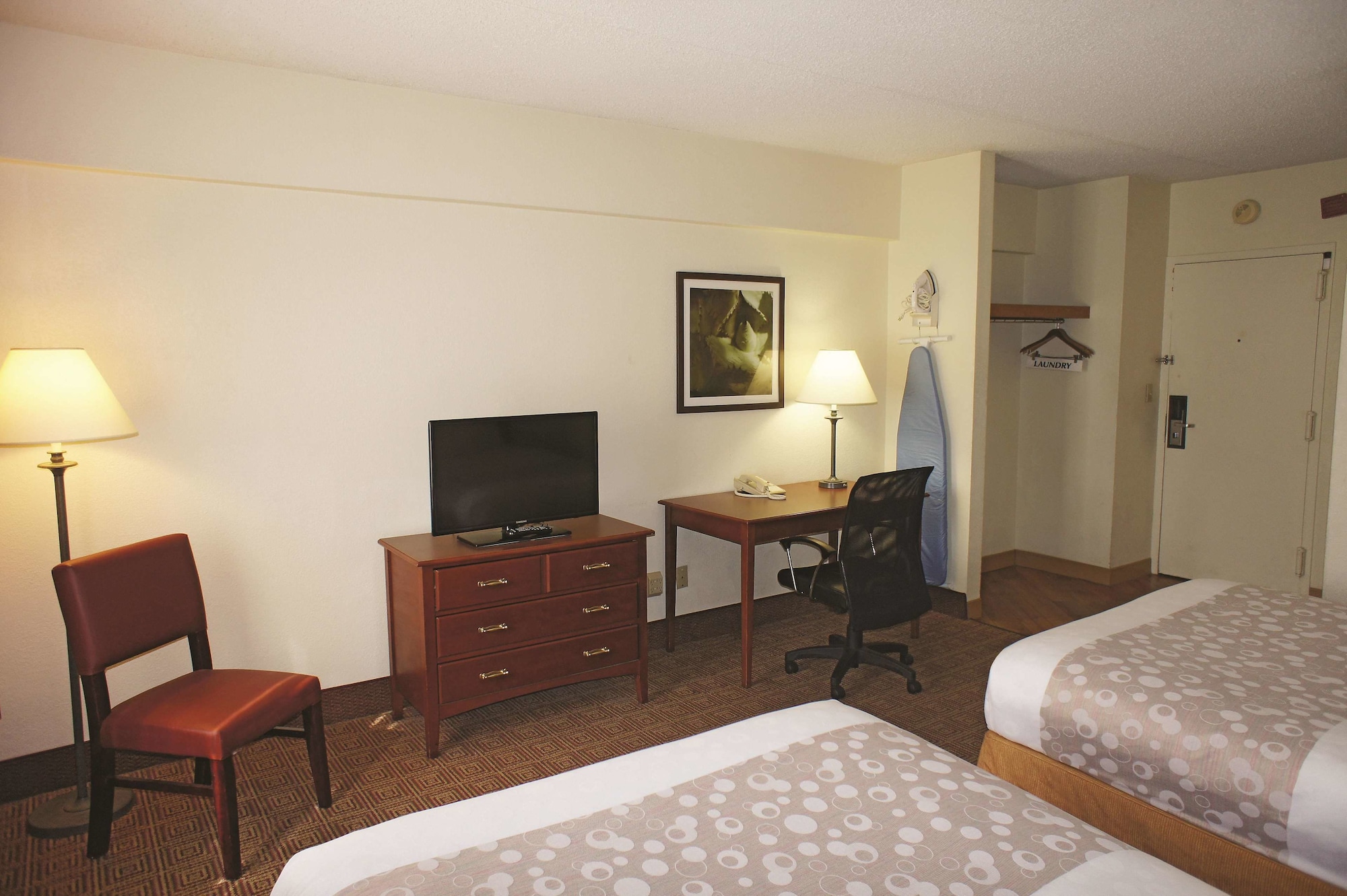 La Quinta Inn & Suites by Wyndham New Haven