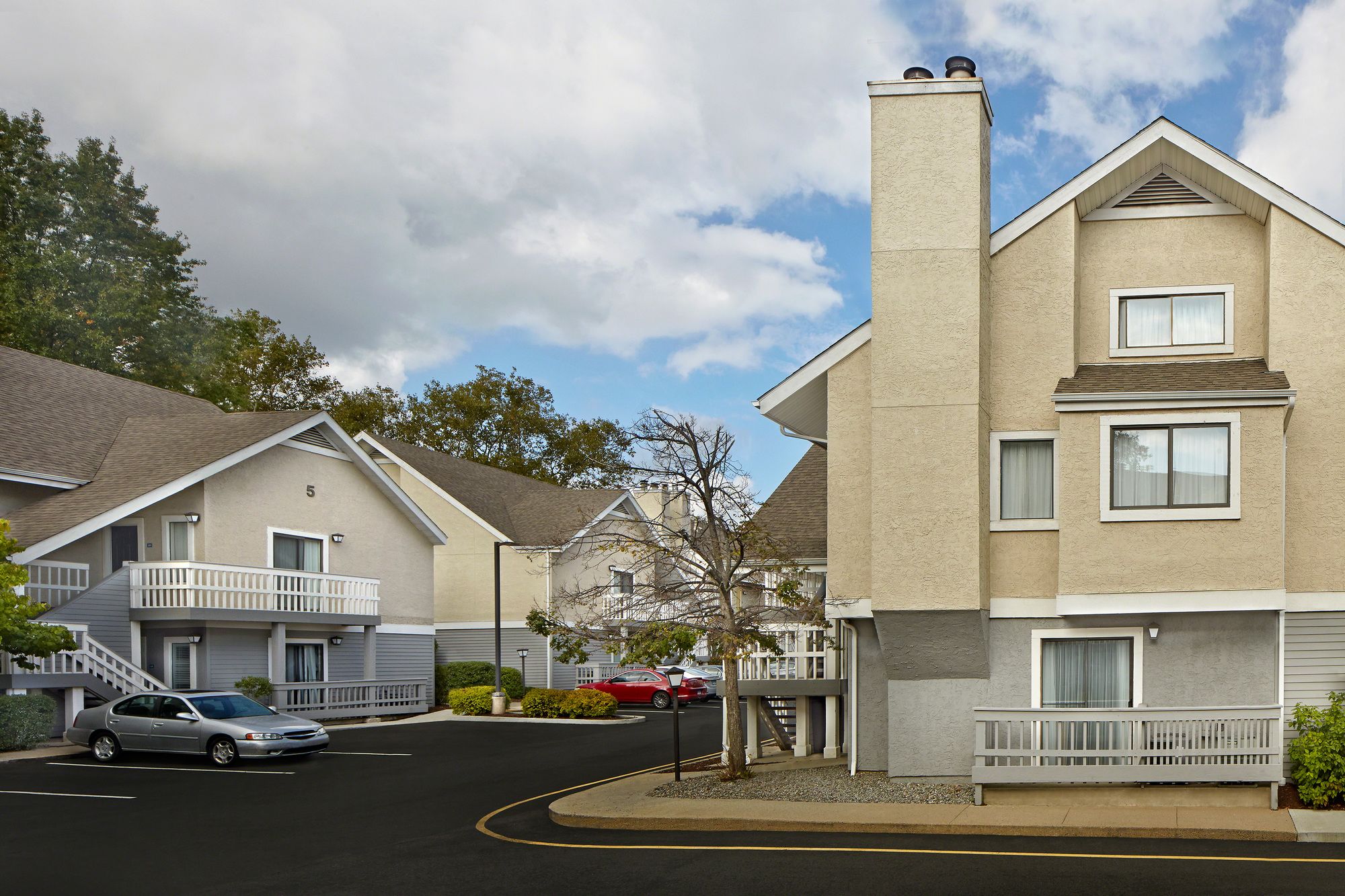 New Haven Village Suites