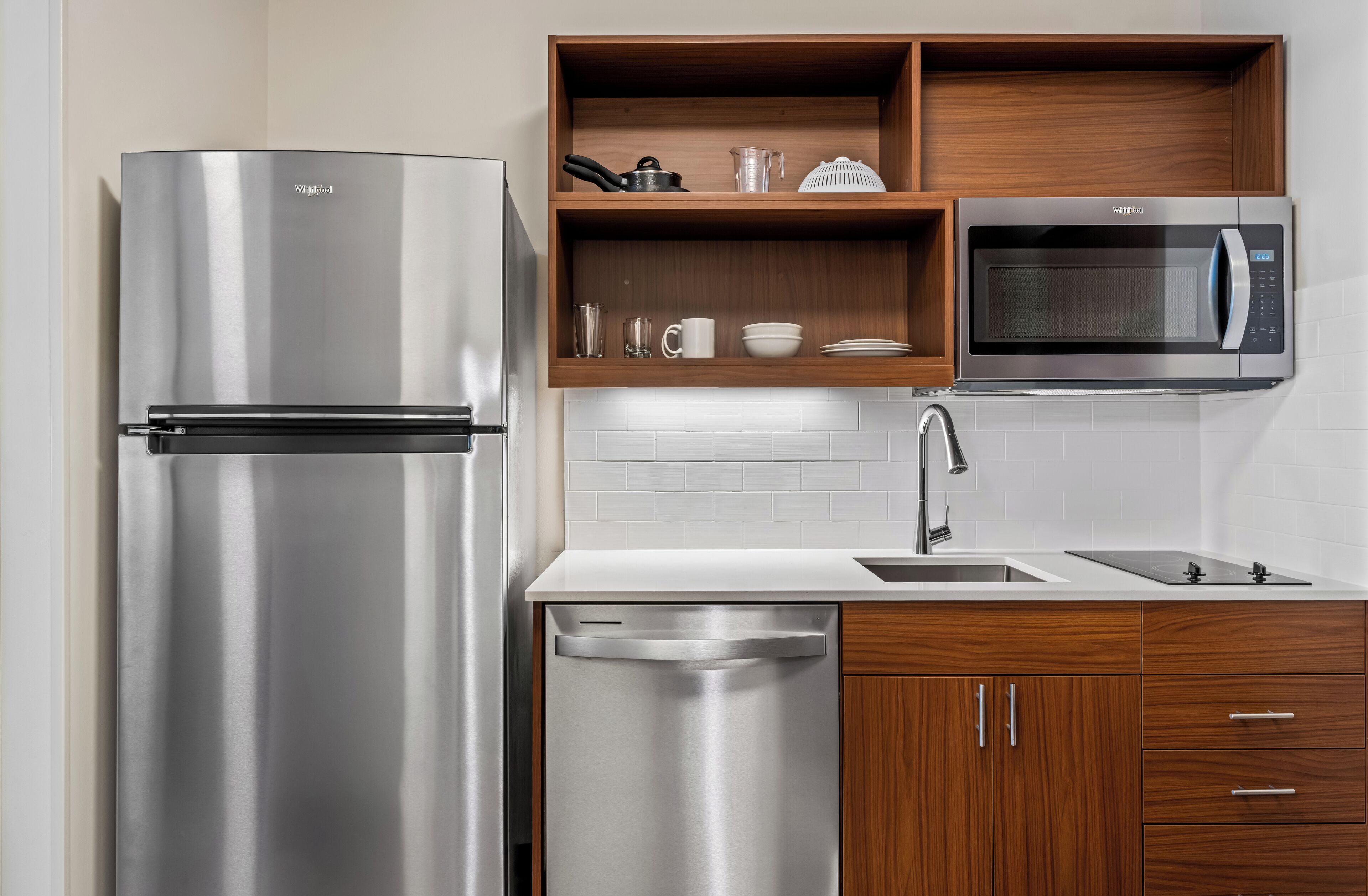 Everhome Suites Portsmouth - Newington