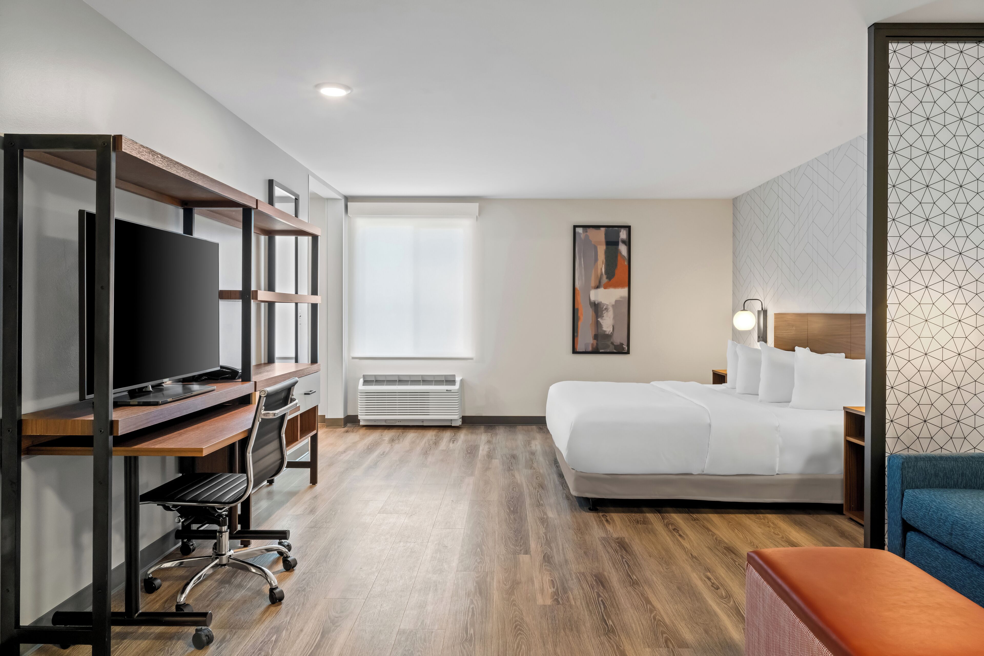 Everhome Suites Portsmouth - Newington